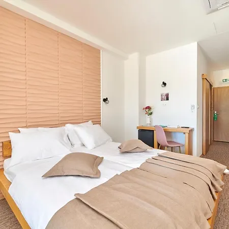 Pensionat Sobe Sole Cepljani